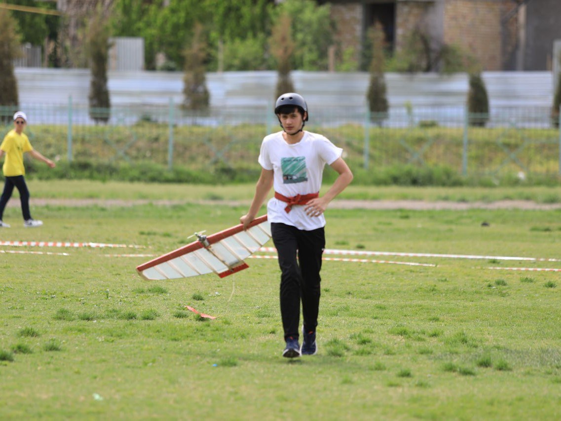 Avia Model musobaqasi